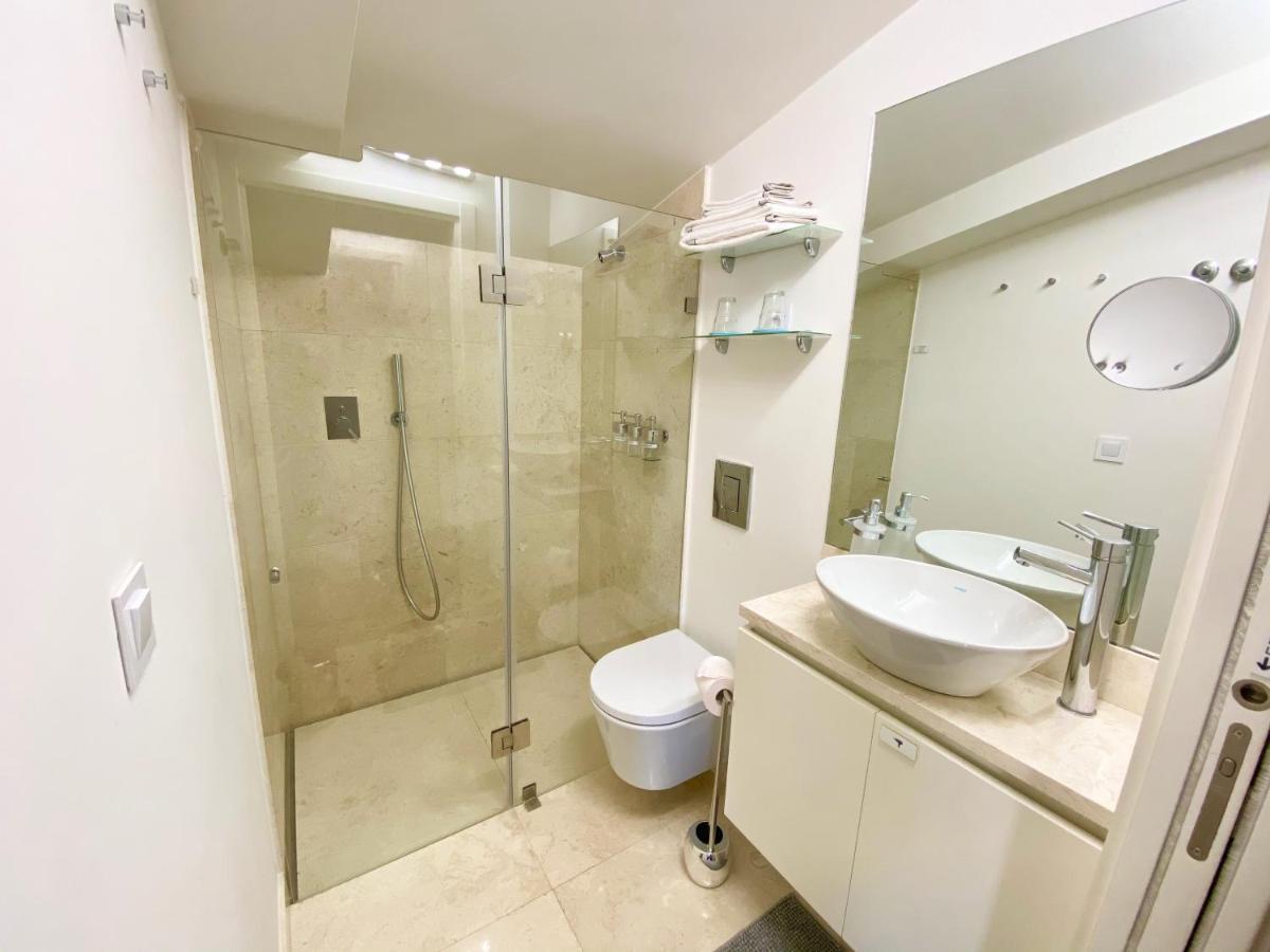 Unique Apartment By Myplaceforyou, In The Center Of Lisbon With Views Over The City And The Tagus River المظهر الخارجي الصورة